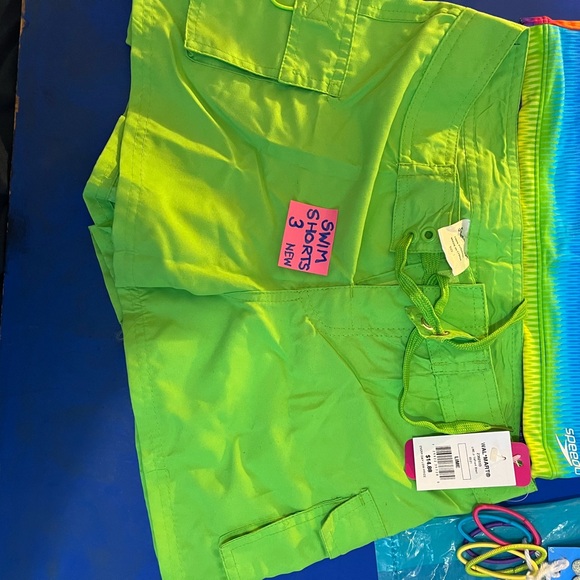 Rainbow swim bundle - Picture 7 of 8